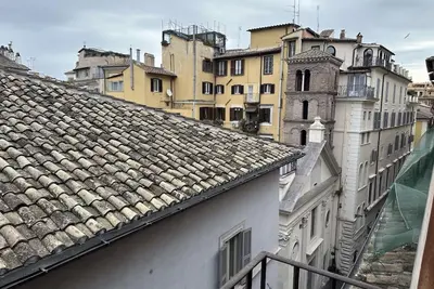 Image de Rooftops view between Pantheon and Navona