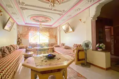 Image de Cozy family apartament with garage
