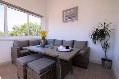 Appartement de deux chambres avec la terrasse Bol, Brac (A-23844-a)