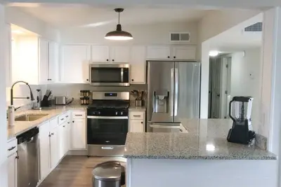 Image de Oasis In The Desert!