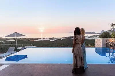 Image de Falasarna Luxury Villas | 2 Heated* pools