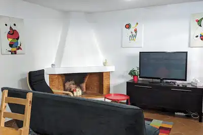 Image de Entire basement flat with garden