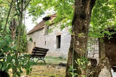 Image de Gîte de charme, vallée du Lot, grand jardin privatif, 3 *