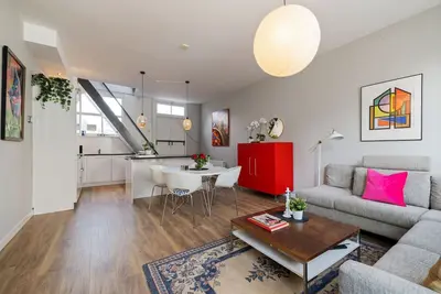 Image de Beautiful refurbished and decorated apartment located in the heart of Gouda.