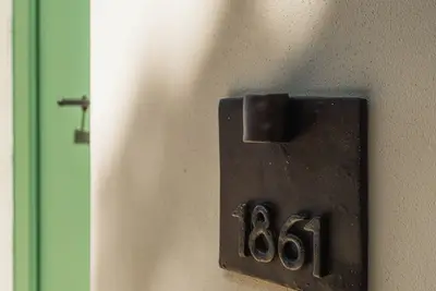 Image de Under the first tower of San Marino, in a strategic and quiet spot.