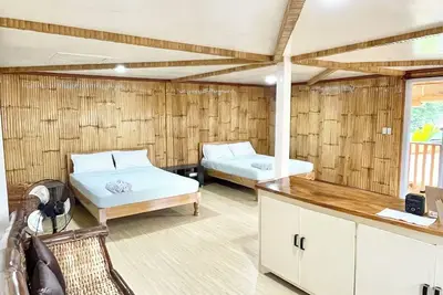 Image de Cozy 1-Bamboo bedroom house with Starlink Wifi and Ac