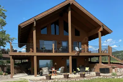 Image de Cedar & Sky Retreat- Rustic Lakeview Cabin