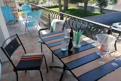Image de Grande Villa climatisée- Terrasse, 1er Etage - Proche Mer - Parking  -Wifi-