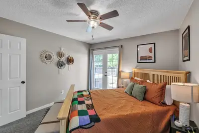 Image de Peaceful Retreat with Hot Tub Kid and Dog Friendly