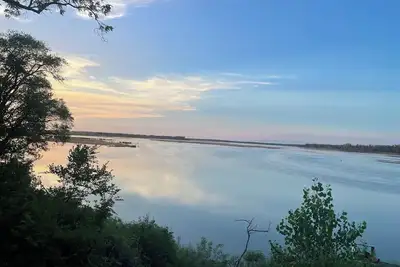 Image de Cozy Rv with Expansive River Views