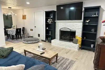 Image de Eugene Escape Close to Airport & Peaceful