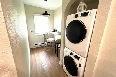 Image de Charming 1-bedroom apartment near beautiful Downtown Boise with WiFi, Ac