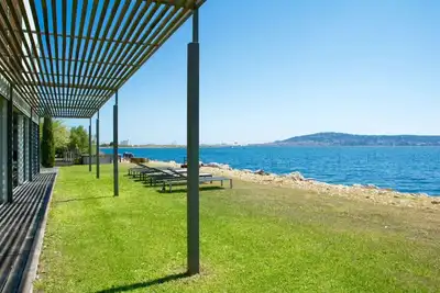 Image de Waterfront Villa overlooking Sète