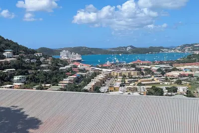 Image de Cozy 1-bedroom apartment with WiFi, Ac in charming St Thomas