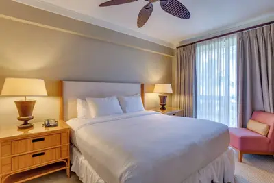 Image de Oceanfront Maui Stay | 2 Bedroom Partial Ocean View near Lahaina Harbor