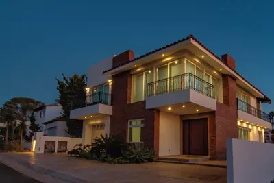 Image de Coastal Paradise in Bajamar – Golf, Luxury, and Comfort