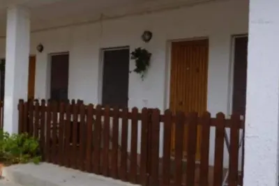 Image de Appartement 'La Quiete - Veranda Piccola 1' avec piscine partagée, Wi-Fi et climatisation