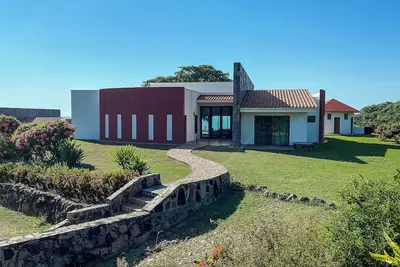 Image de Villa with wonderful ocean view and private pool, ideal for the whole family.
