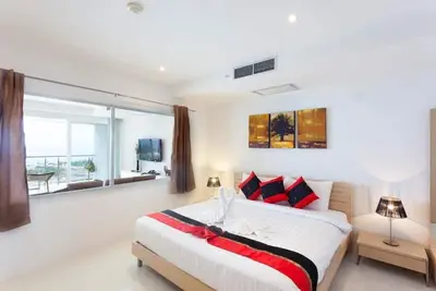 Image de View apartment in Karon Phuket - 300 m to the beach.