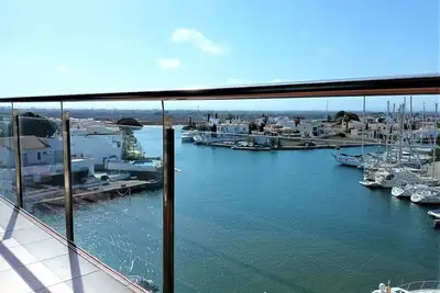 Image de 3360 Les Marines Garbi 4-2, Vacaciones A Santa Margarita, Espaciosa Zona Ajardinada, Ambiente Familiar Donde Vivir Momentos Especiales.