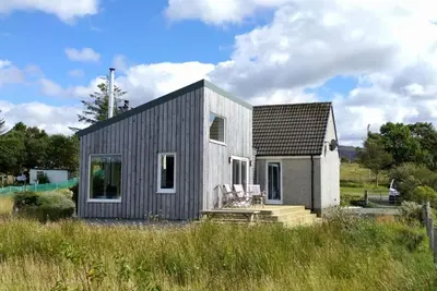 Magnifique maison de vacances privée pour 6 personnes avec Wifi, Tv, terrasse et parking