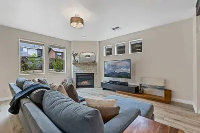 Image de Flagstaff 3br Cozy Retreat w/ Fireplace & Bbq