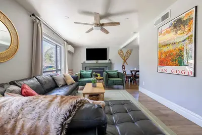 Image de Spacious Forest Retreat w/ A/C near Mountain Park