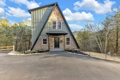 Image de New Modern A-Frame w/Hot Tub!