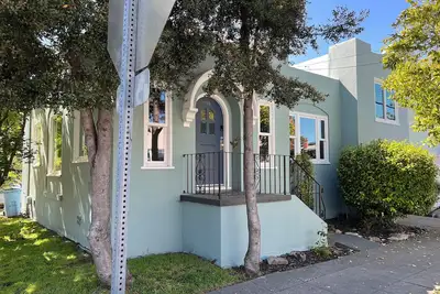 Image de Charming 2-bed 2-bath Berkeley Home