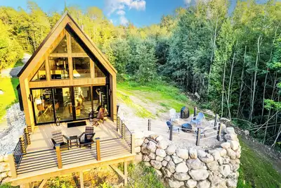 Image de Modern Adirondack Getaway