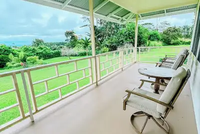 Image de 4 Acre Enchanting Hilo Hideaway- gated and peaceful.