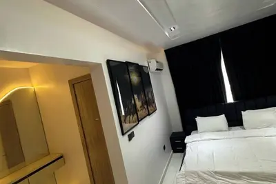 Image de 2 Br luxury apartment with pool, Wi-Fi and 24 hours power supply in Lekki