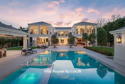 Image de Villa Royale by LuxJB 🏆 Pickleball & Basketball Court 🏆 Beverly Hills Mansion