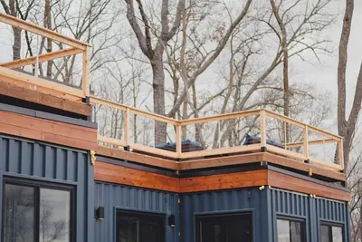 Image de Modern 4-bedroom container home on Long Lake!