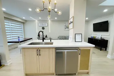 Image de 3 Bedroom Home Peaceful & Trendy, Near Airport