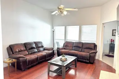 Image de Charming 3-bedroom house with WiFi, Ac in welcoming Duncanville