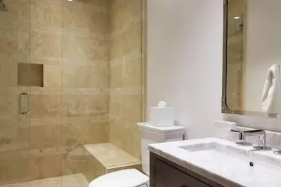 Image de Aspen Highlands 5/5 Bedroom, Ski/In/Out, Pool, Hot Tub, Gym!