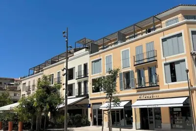 Image de Appartement neuf dans le Vieil Antibes