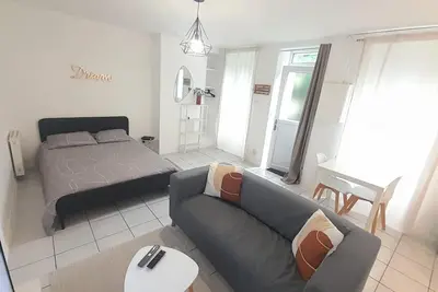Image de studio cosy \"l'Auron\" Rdc-Vierzon-Wifi