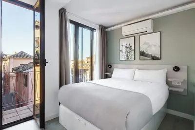 Image de Limehome Granada Calle Lopez Rubio