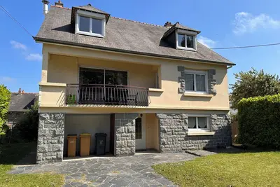 Image de Grande maison familiale au calme en ville