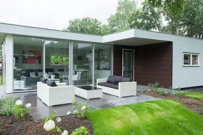 Image de Belle maison de vacances privée pour 6 personnes avec piscine, Wifi, Tv et terrasse