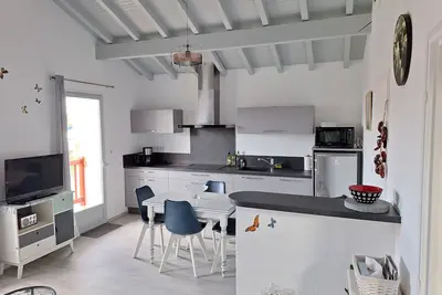Image de T3 rénové (60m2) avec jardin proche St Jean de Luz