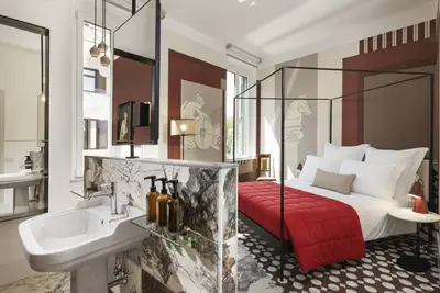 Image de Alma at Colosseum - Luxury Apartment with VIew