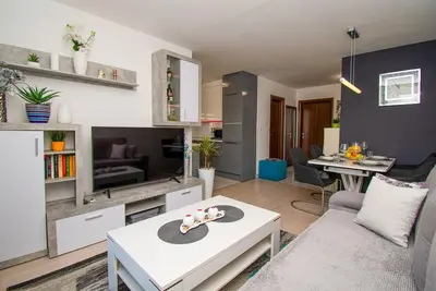 Image de Appartement de vacances Pula pour 1 - 5 personnes avec 2 chambres à coucher - Appartement de vacance