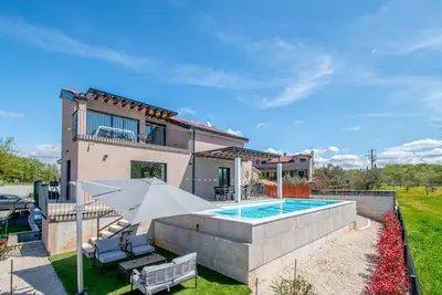 Image de Maison de vacances pour 7 personnes env. 200 qmà Jakovici, Istrie (Intérieur des terres de l'Istrie)