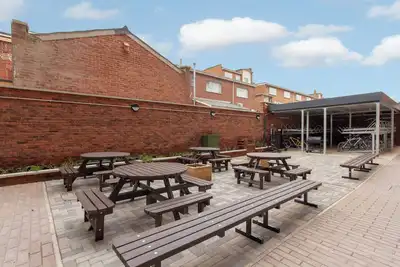 Image de Student Only The Barn