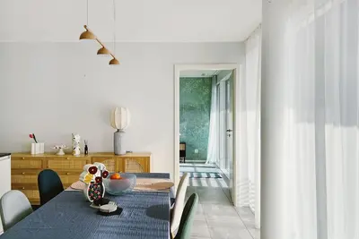 Image de Soleil House - Family-friendly Apartment with Amazing Lake View in St Blaise