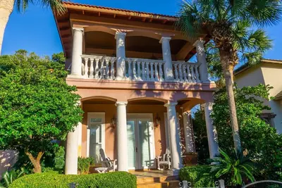 Image de 9 Rue Martine - Trois Chambres Villa, Couchages 6