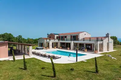 Image de Maison de vacances pour 12 personnes env. 370 qmà Hrboki, Istrie (Baie de Raša)